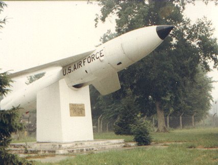 Missile
Monument